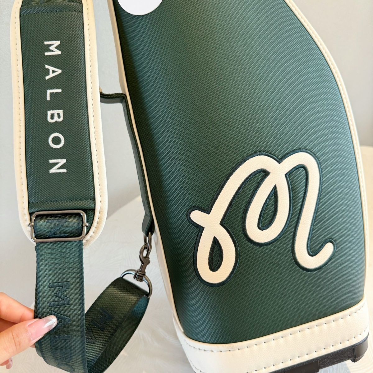 ☆新品☆MALBON GOLF クラブケース 5-6本入り ゴルフ練習 MALBON GOLF