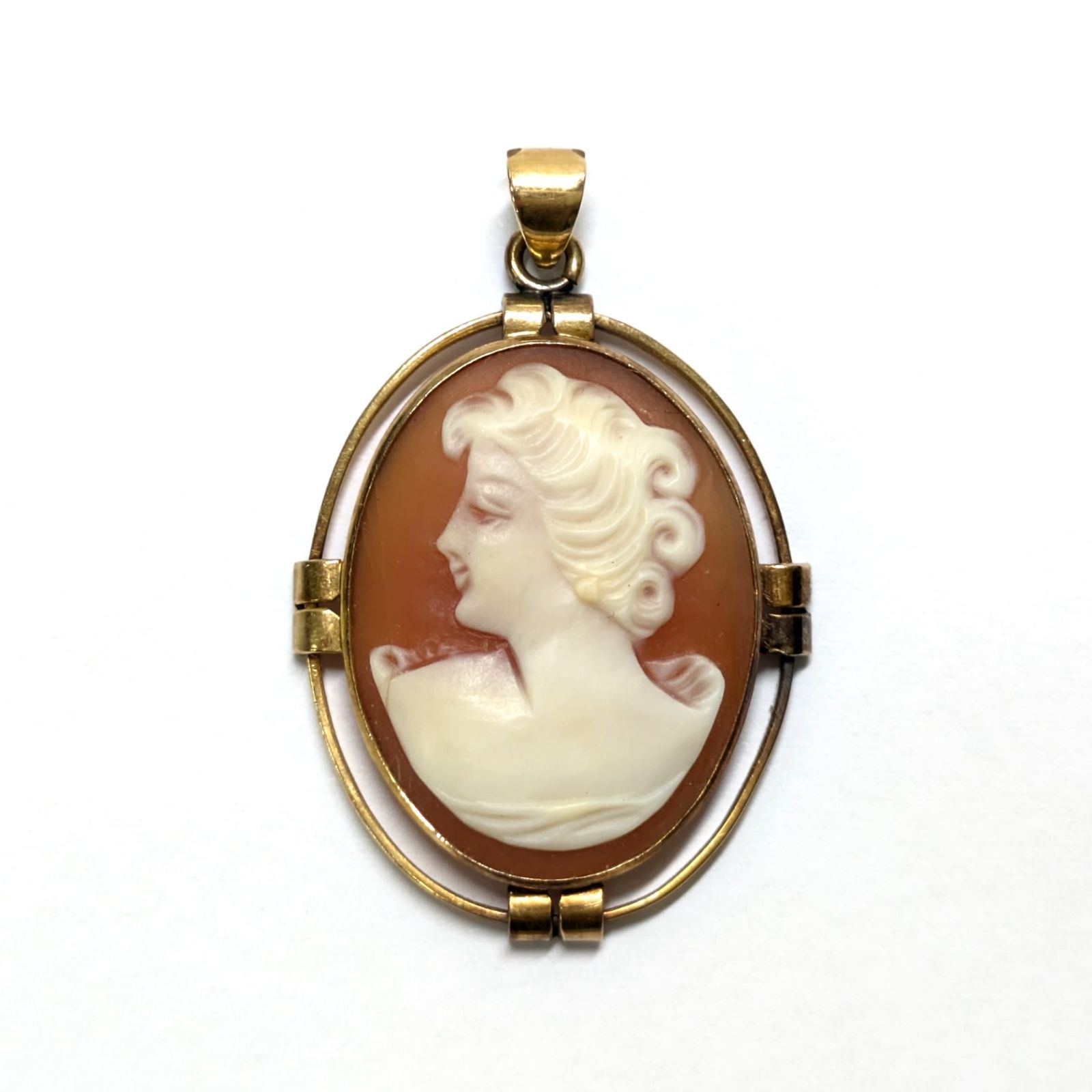 K18WG カメオ ネックレス Italy K18WG カメオ ネックレス Italy K18WG