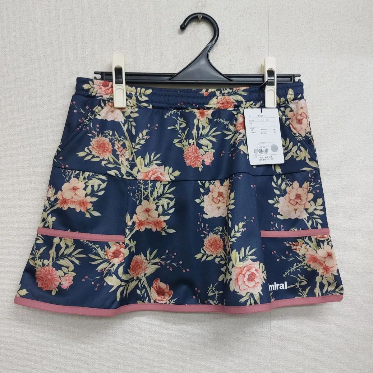 Admiral フラワーパターン トップスとスコートセット｜Admiral