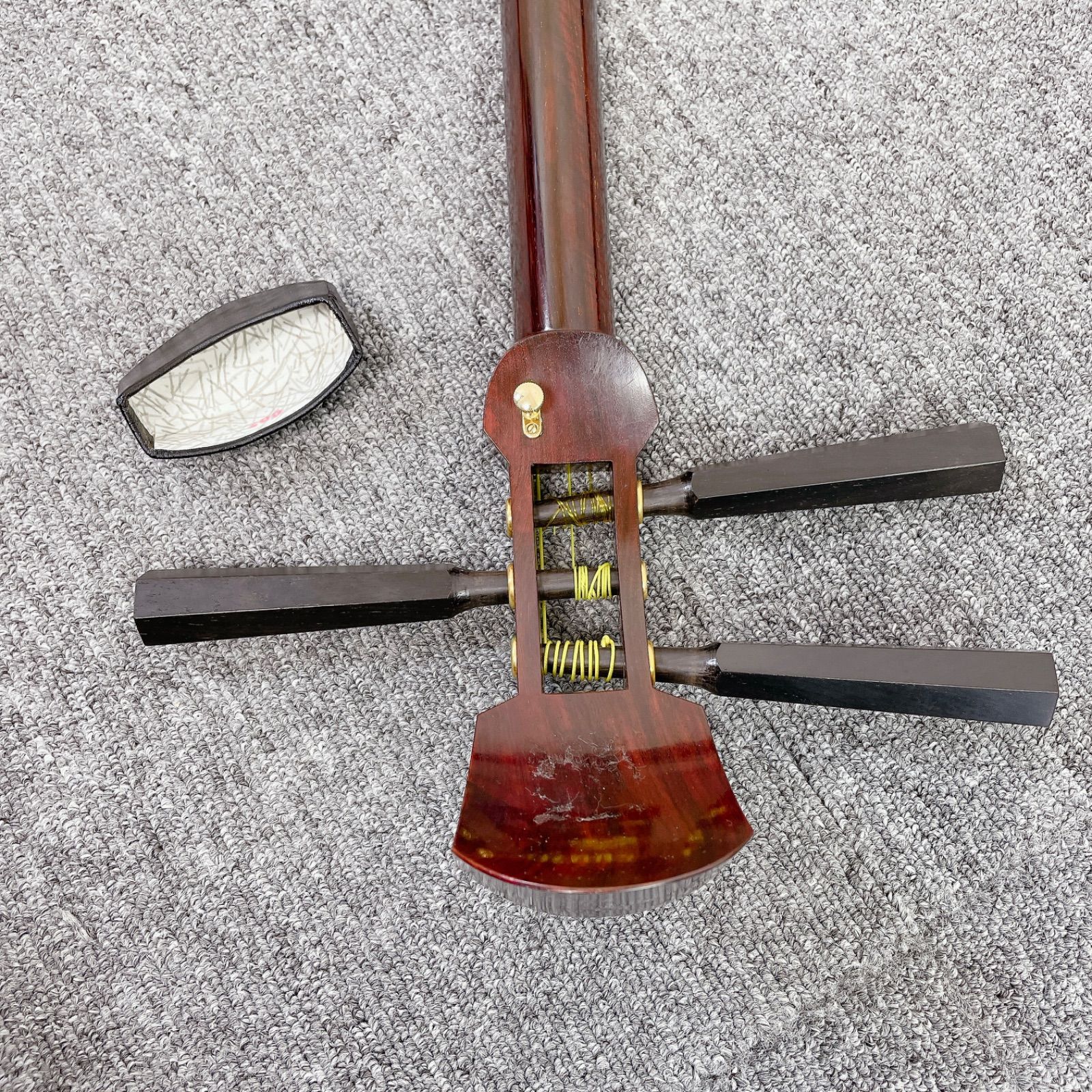 三味線 中棹 一本溝 東さわり 紅木 綾杉彫り胴 和楽器 - メルカリ