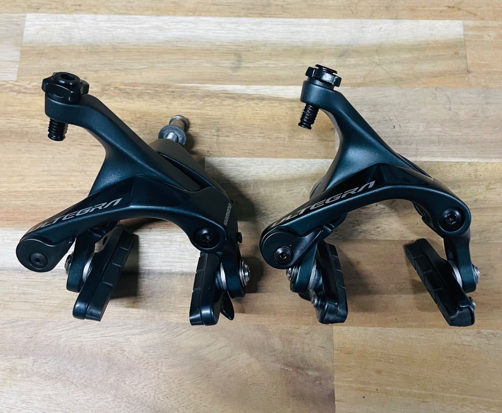 SHIMANO R8000 リムブレーキ 前後セット（ブレーキシューなし）