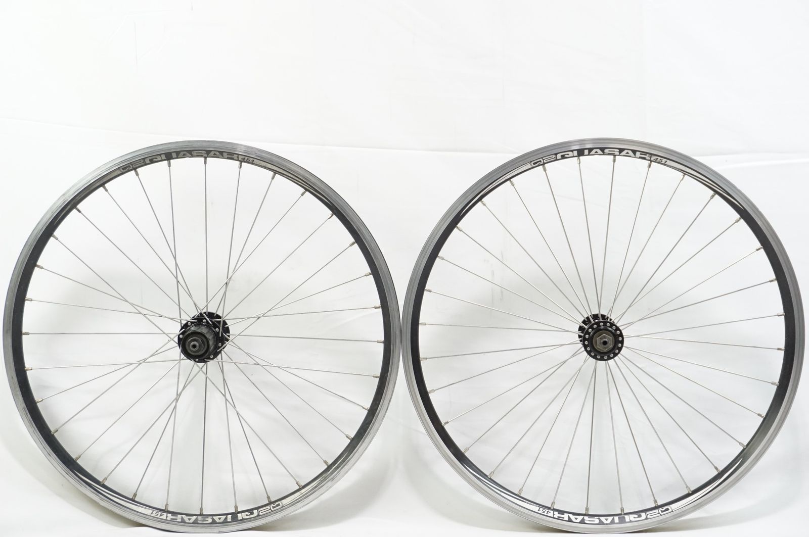 QUASAR 「クエーサー」 Q2-451 20インチ ホイールとタイヤセット