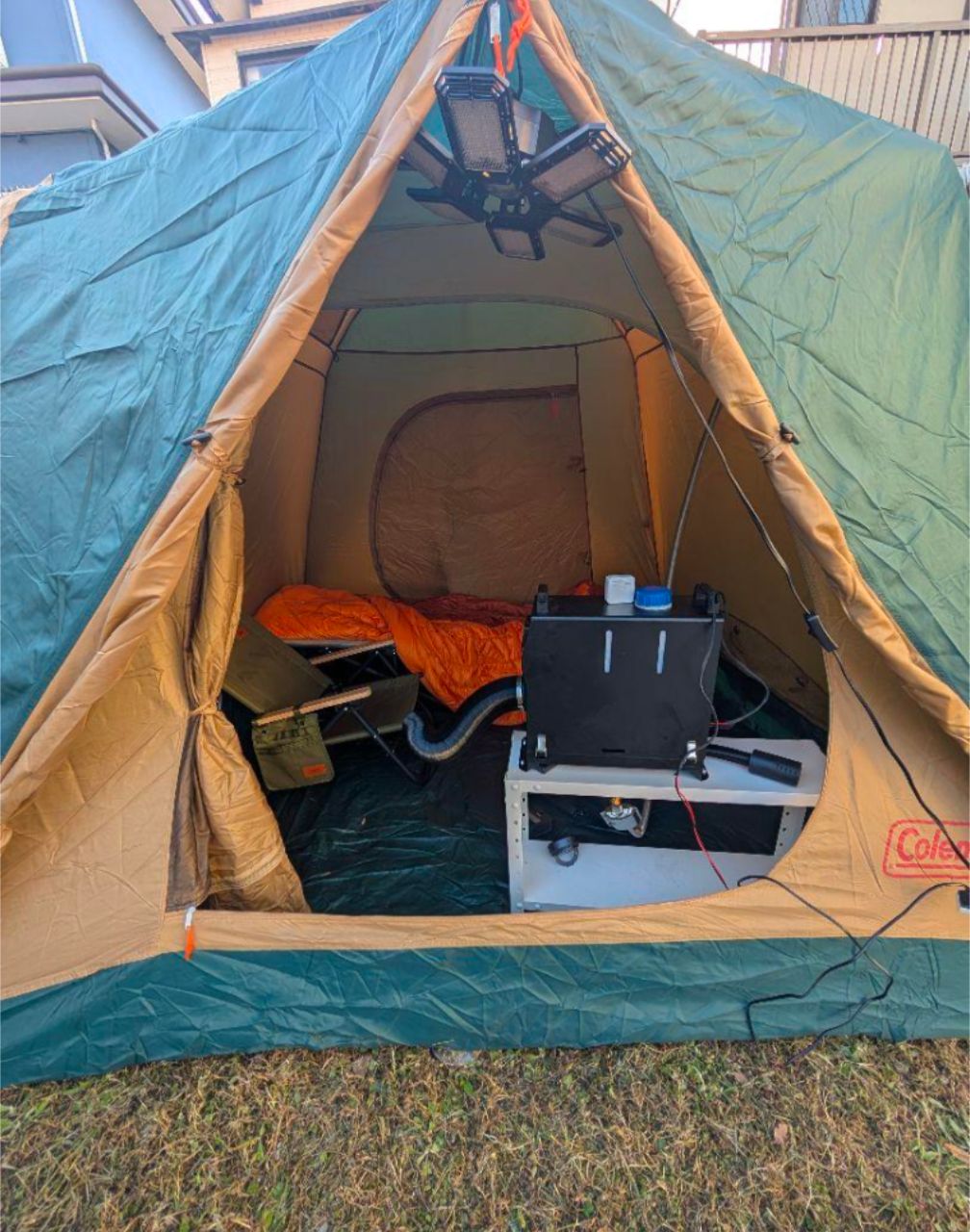 快適安全暖かテント コールマンCUBICDOMEPLUS（中古）FFヒーター 快適