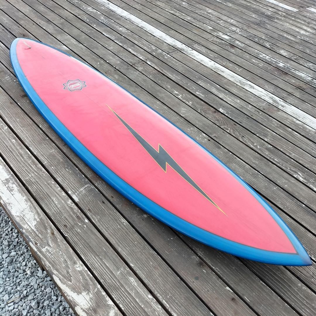 発送可【期間限定8/31まで】BING 7'6 ミッドレングス シングルフィン