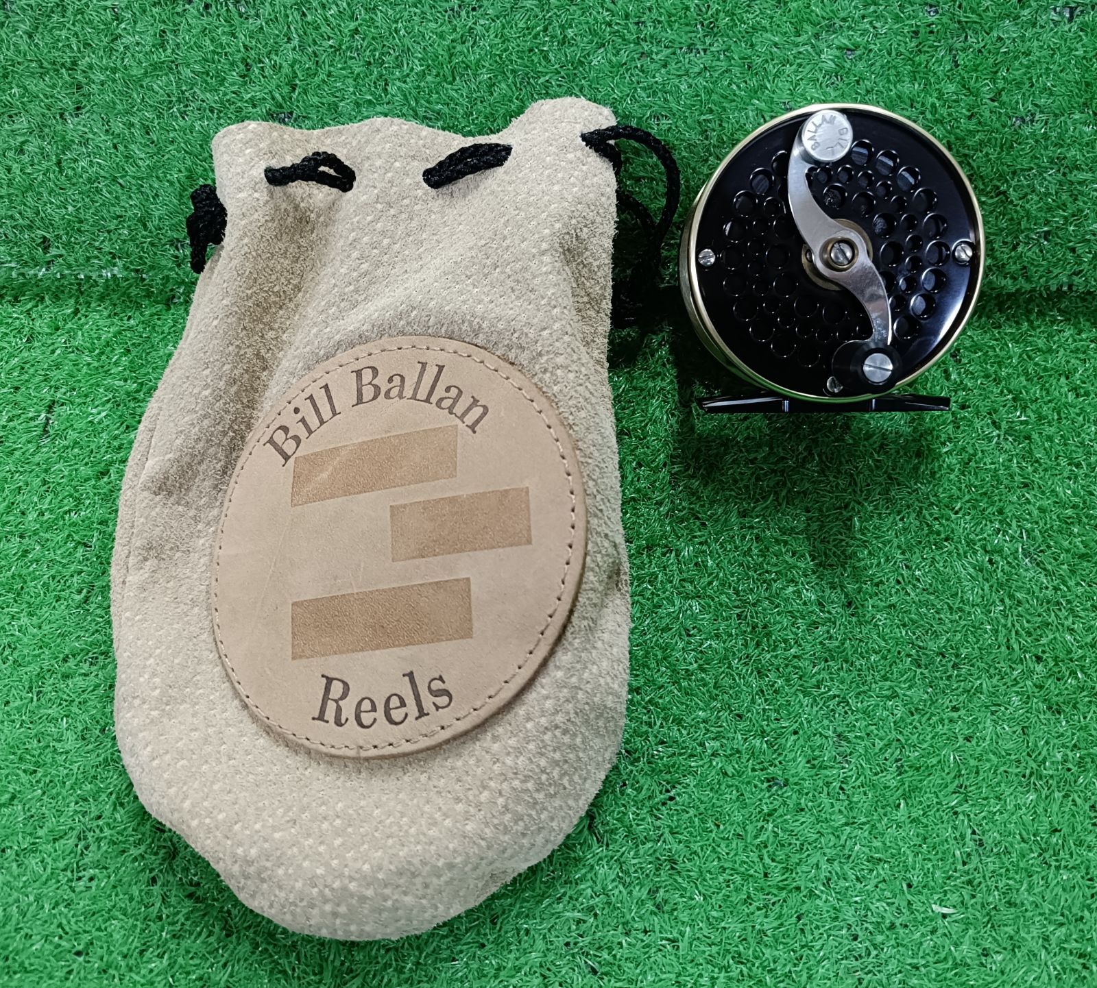 BILLBALLNビルバラン ラージトラウトBK/BKデッドストック BILLBALLN