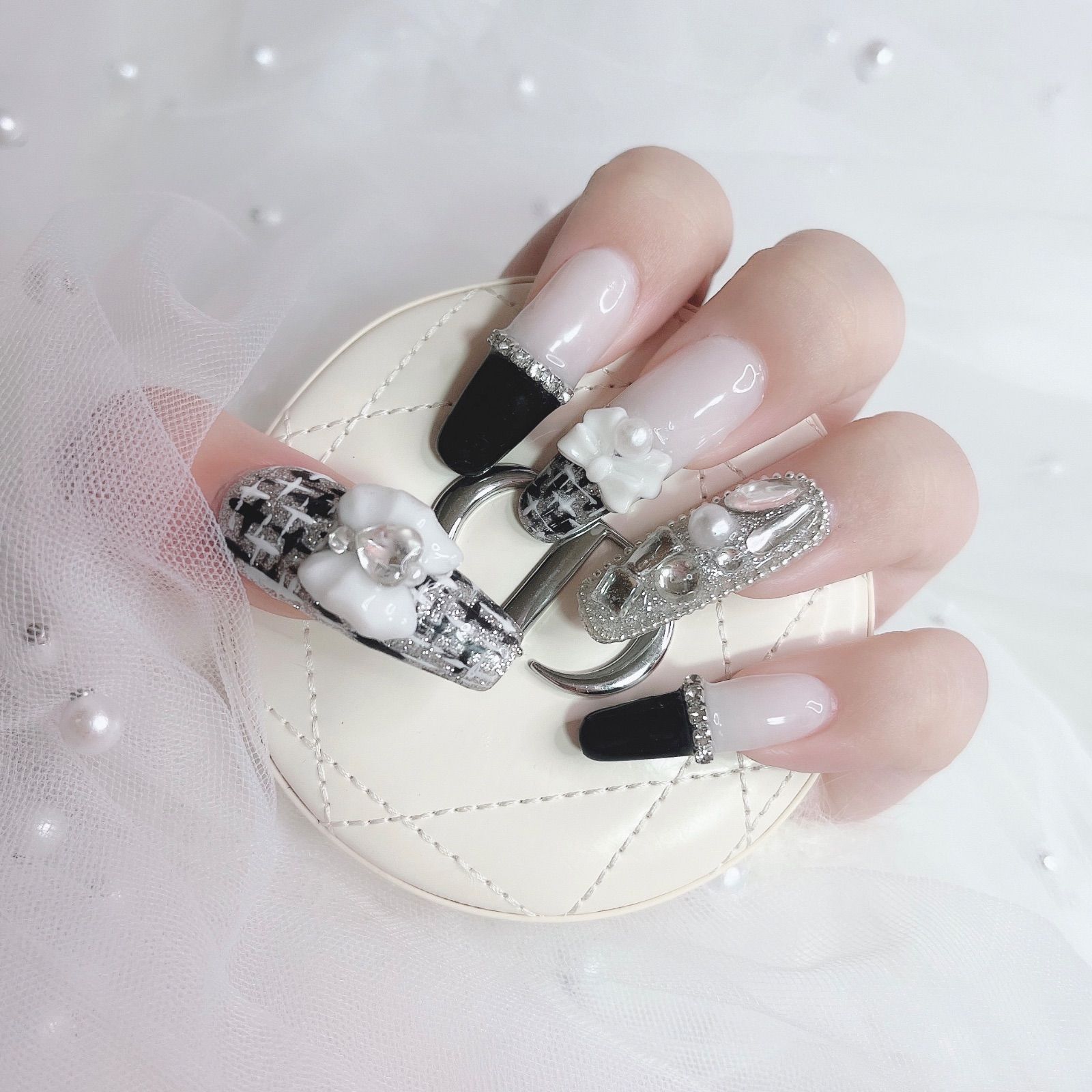 28 ネイルチップ 量産型 韓国 ワンホン フレンチガーリー ツイード 冬