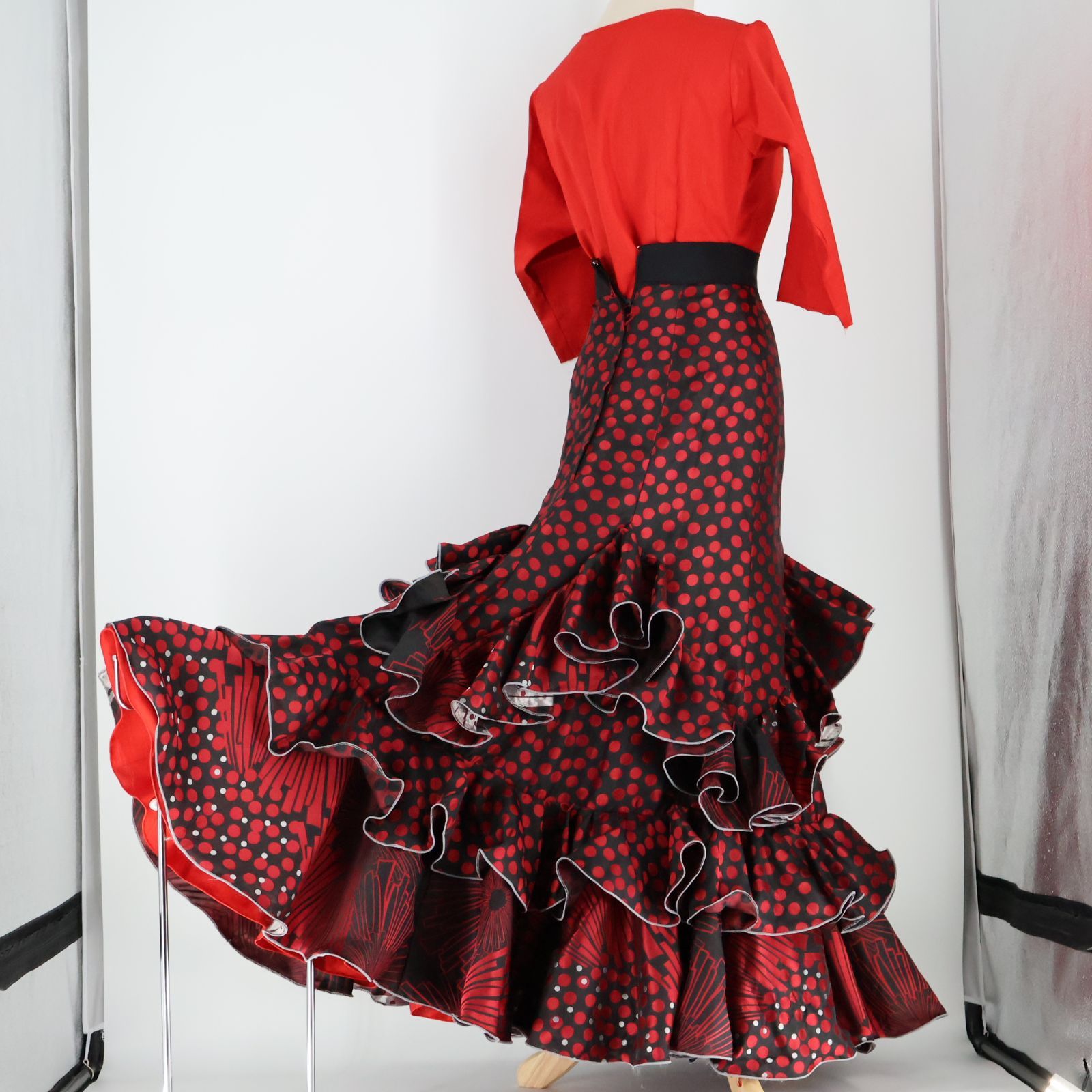 美品 スペイン製 フラメンコ衣装】レッド×豪華ボランテ 上下セット