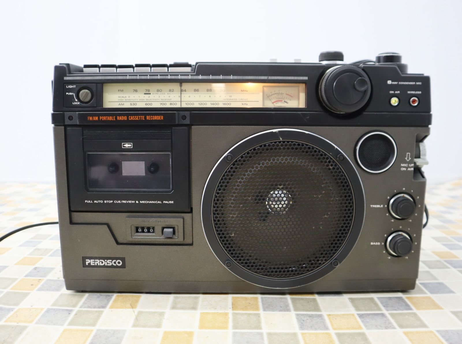 HITACHIラジカセretro.パディスコ TRK8800 ジャンク △激レア