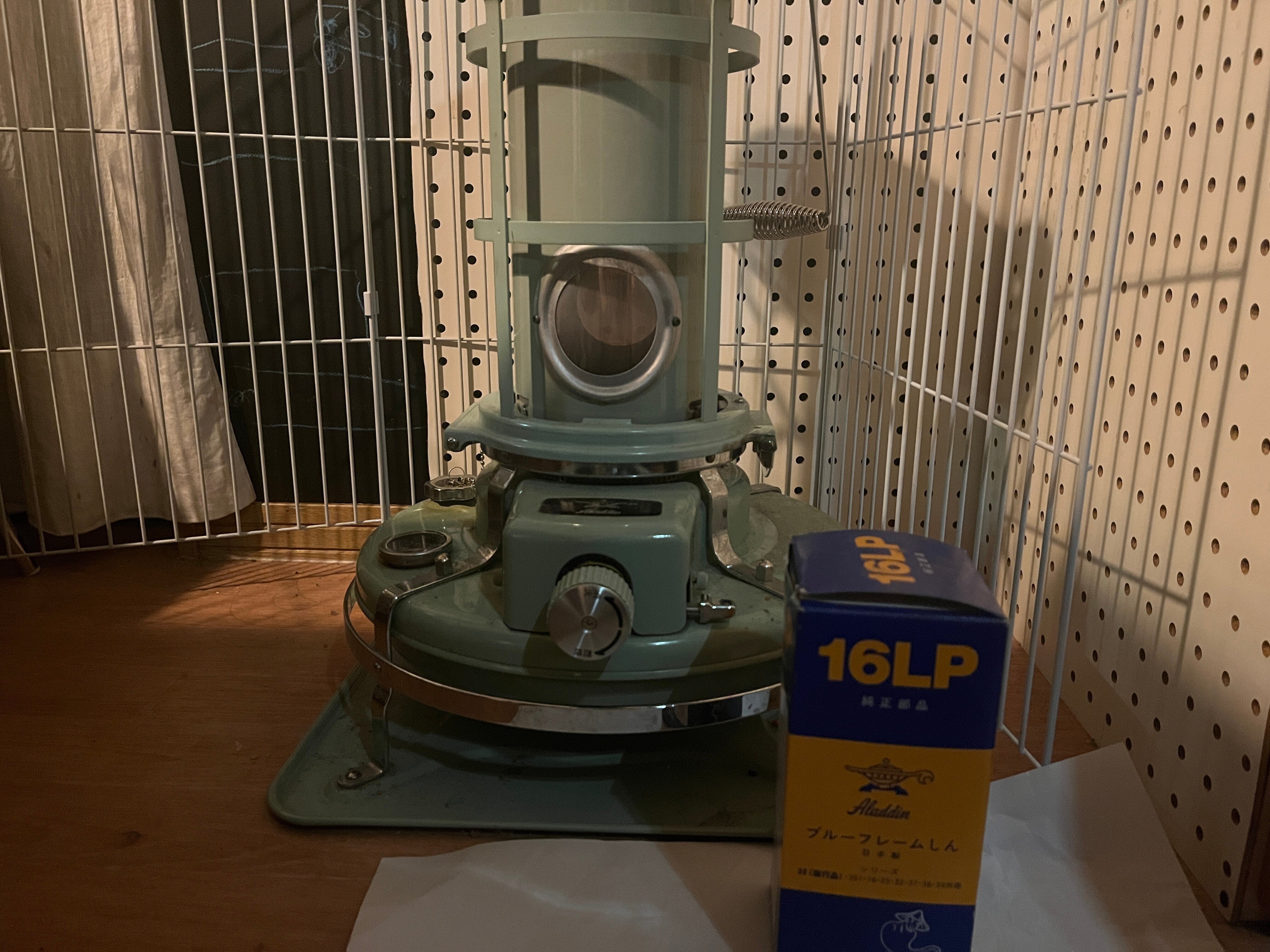 来季まで取り下げ予定 53年前 芯交換済み♪ 32型 アラジン 石油