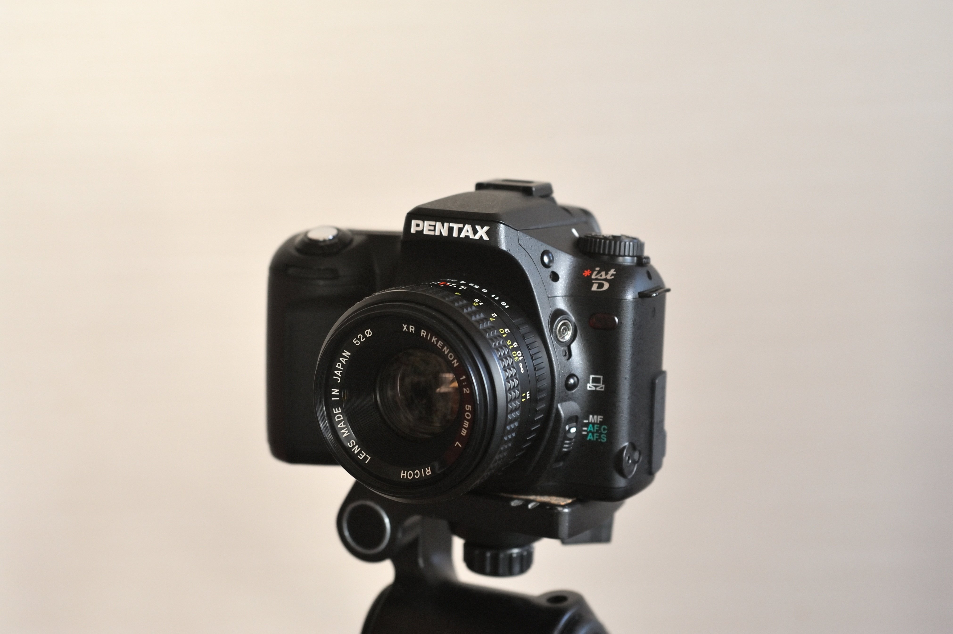 再びAF zoom NIKKOR 35-70mm f2.8D Nで。｜Sven.