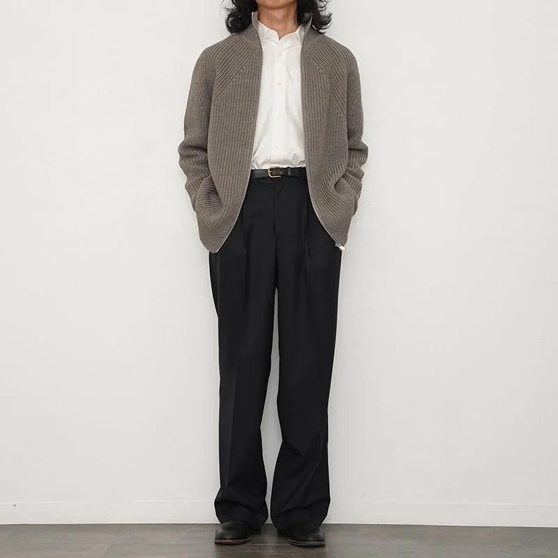 定番人気の1着。【BATONERバトナーメンズ】SIGNATURE DRIVERS KNIT