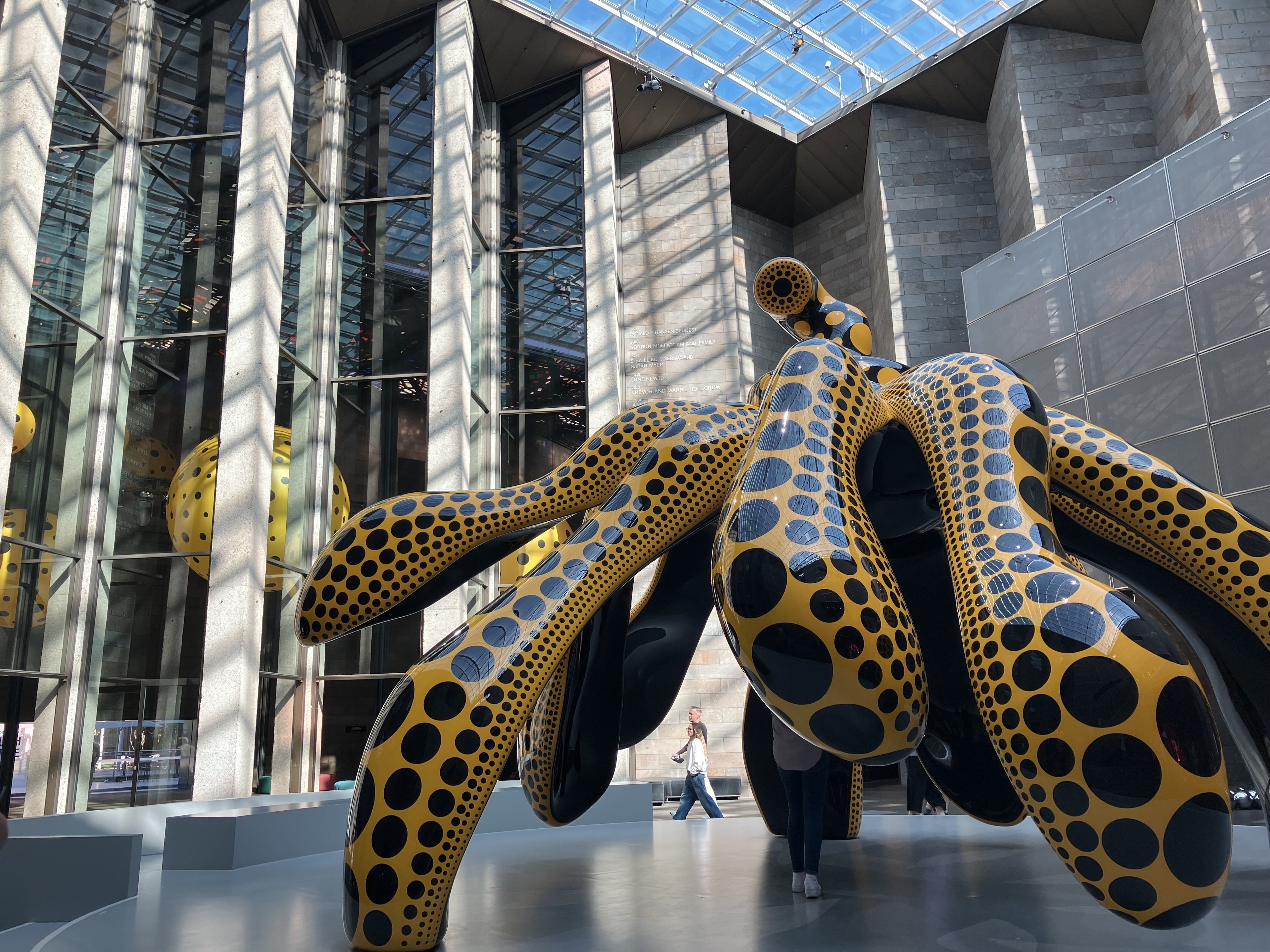 草間彌生展 ヴィクトリア国立美術館 (序の口編)｜Senangxsedh