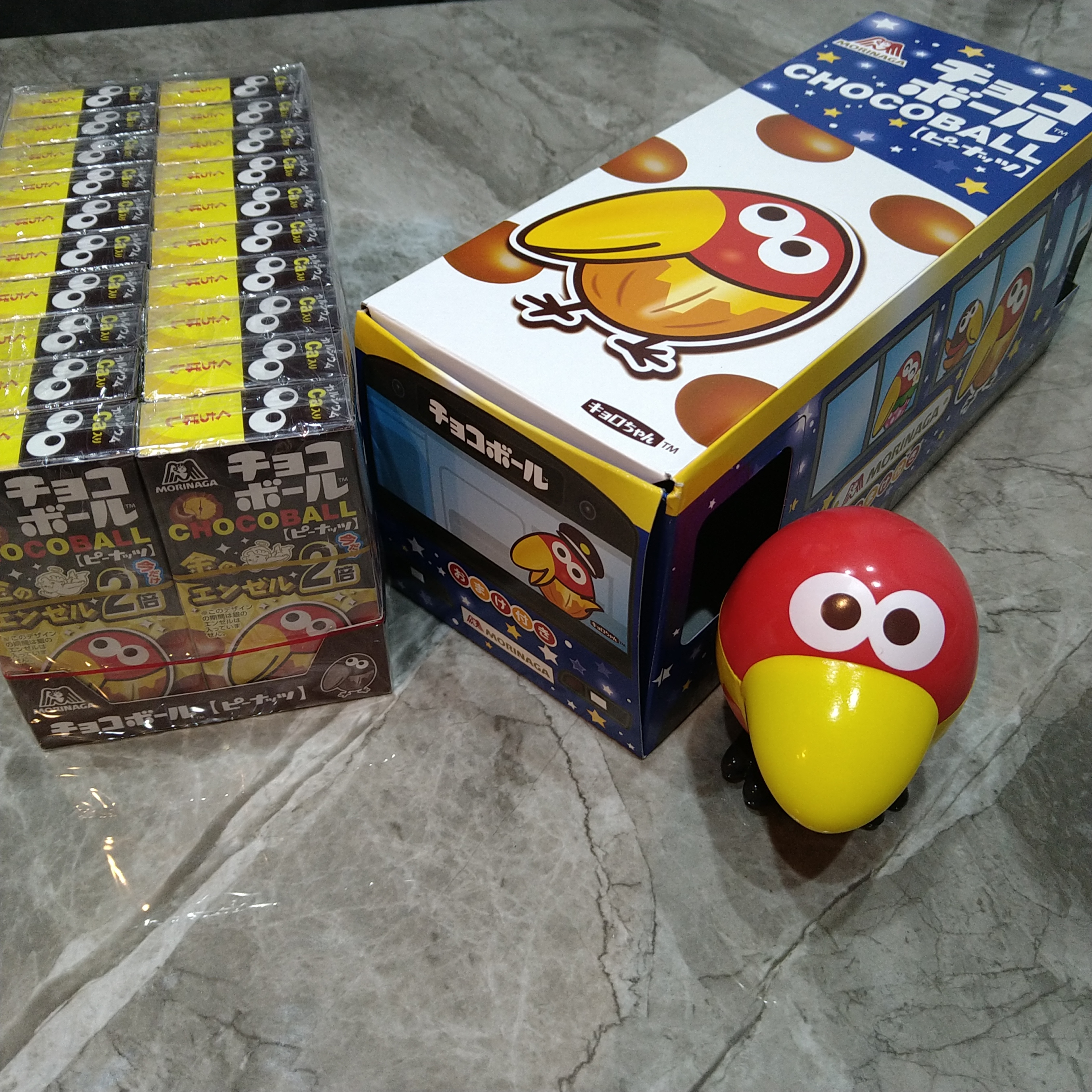 生協で、可愛いの見つけたから、GETしました！キョロちゃんのケーブル