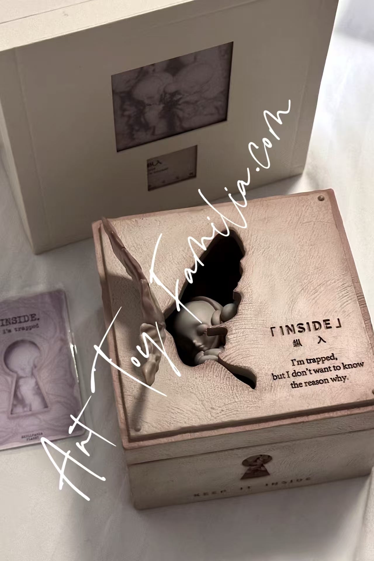 Skullpanda Inside | POP MART – Art Toy Familia