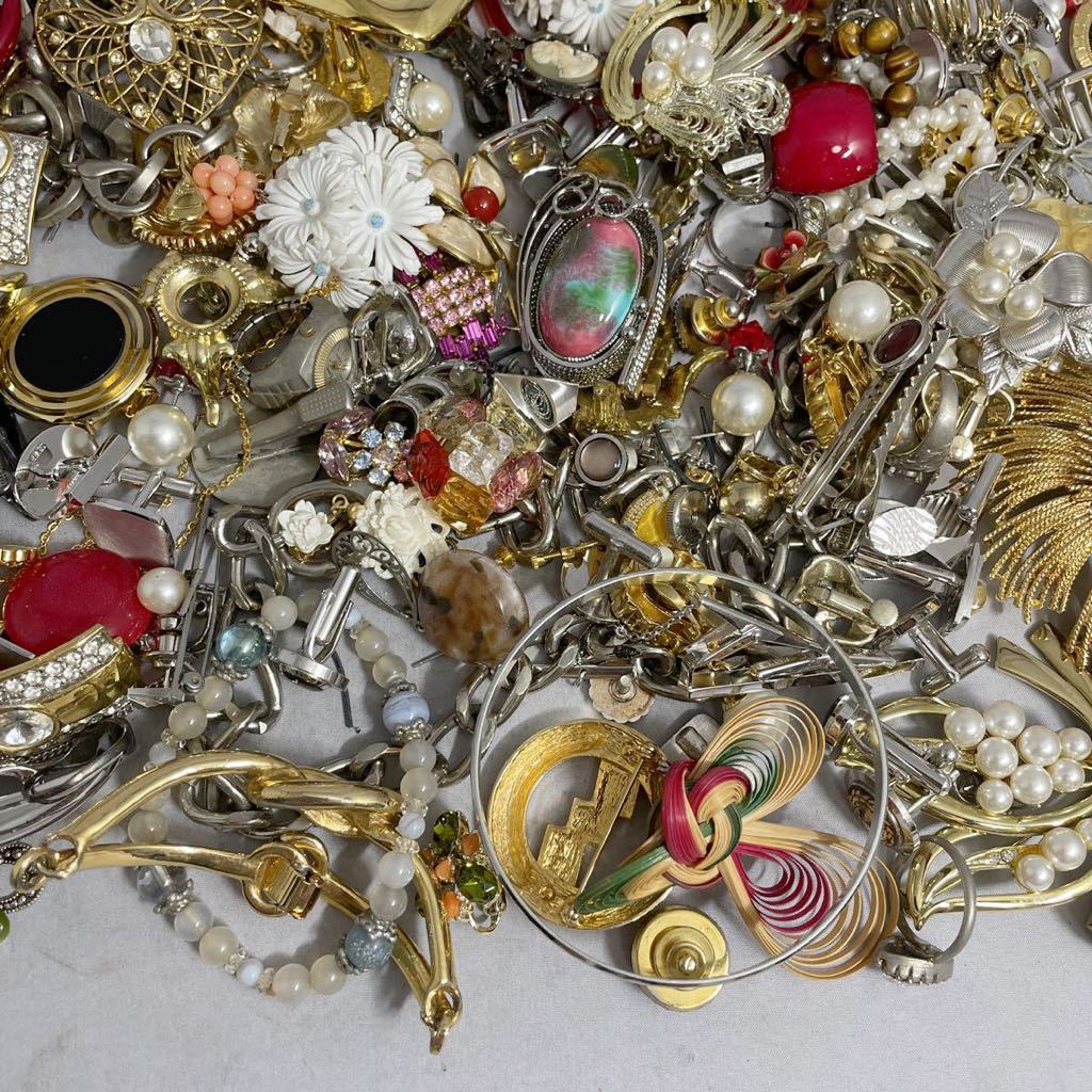 アクセサリーまとめ ビンテージジュエリーセット多数 ③ ビンテージ