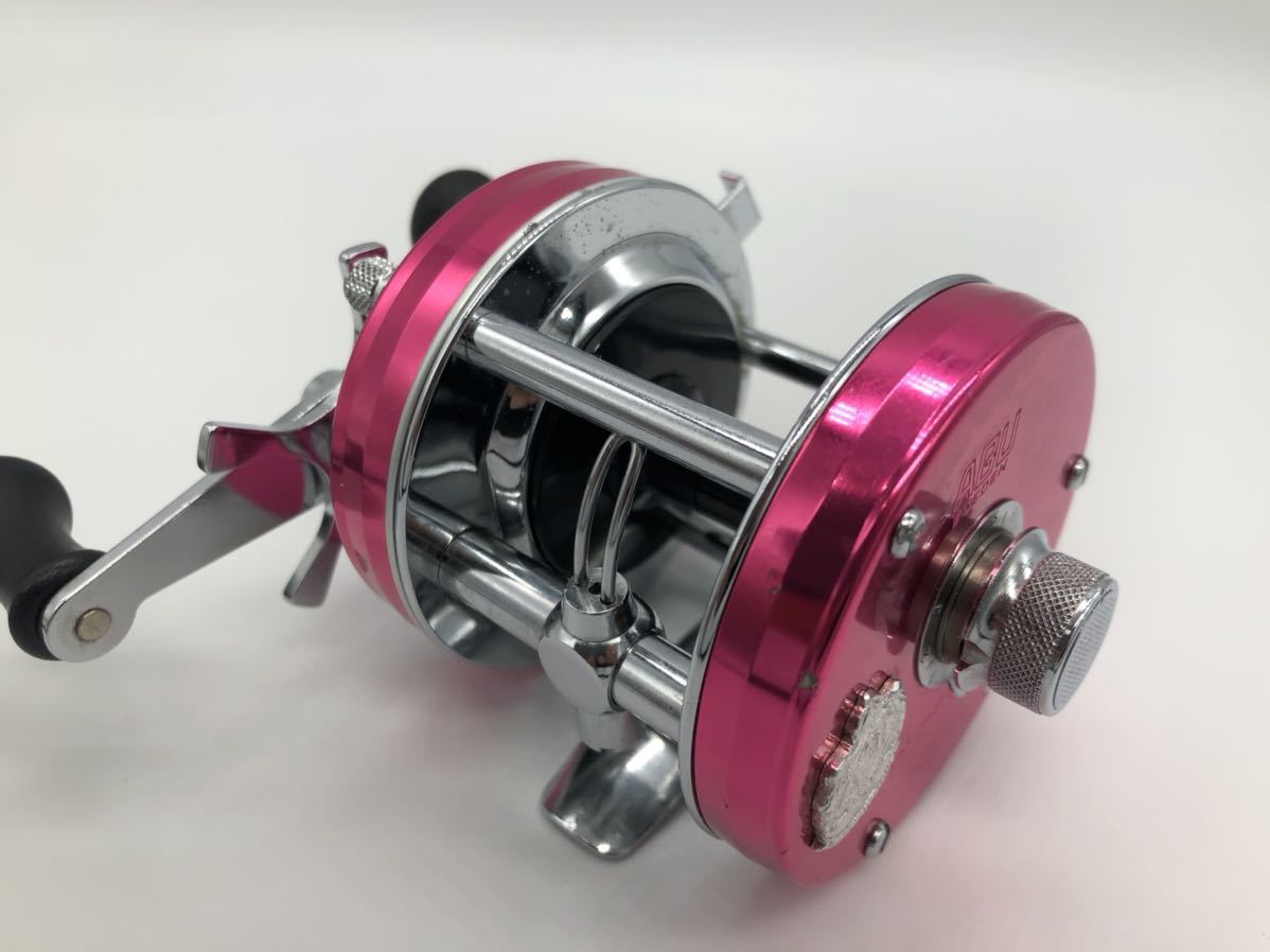 アブ アンバサダー 5500C サイモン ホットピンク ABU ambassadeur