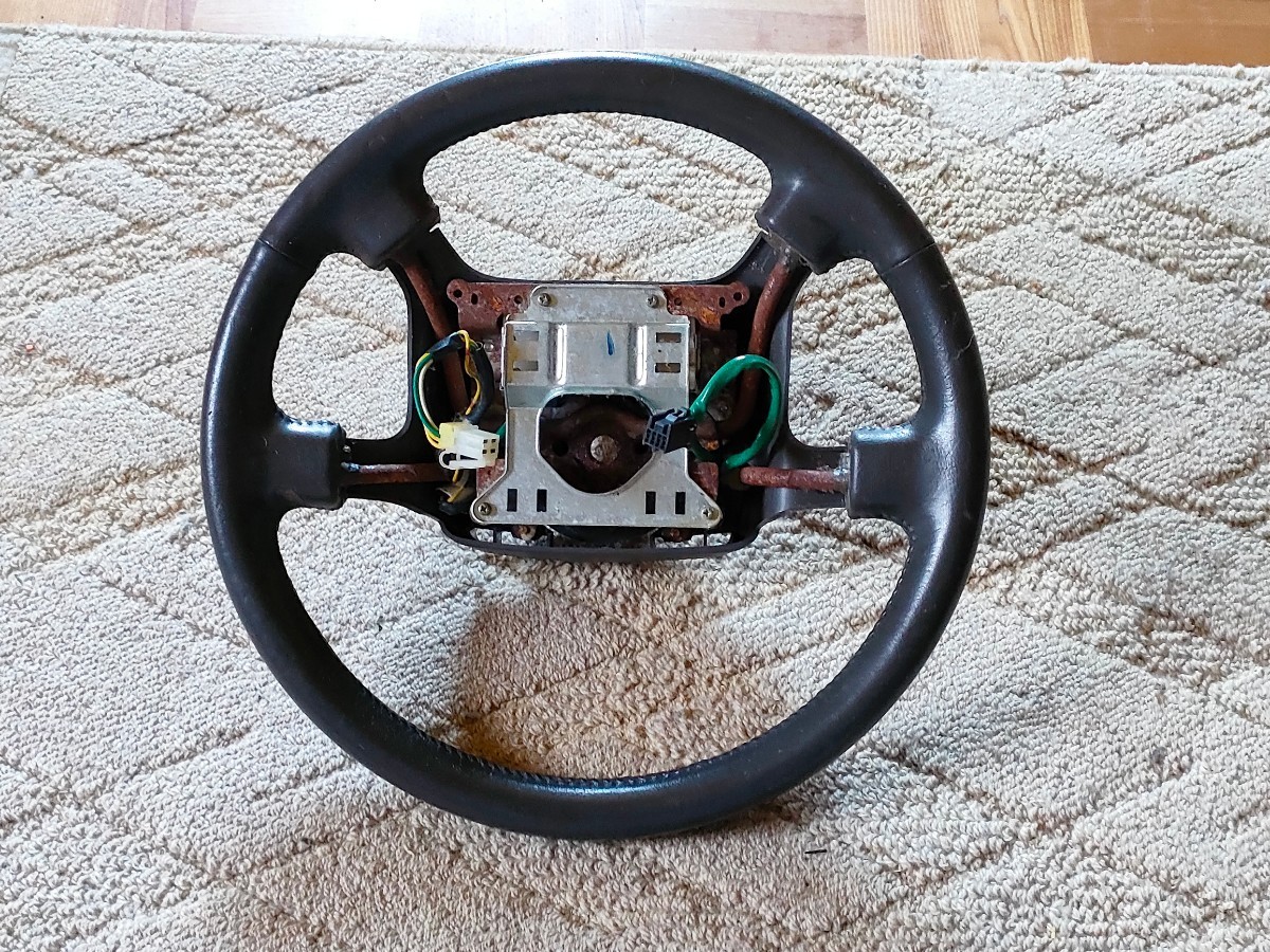 気まぐれ価格！日産 レパード 純正ステアリング 気まぐれ価格！日産
