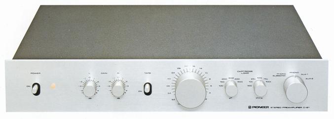 ✨️レトロ✨️1978年製 Pioneer C-21 プリ アンプ ✨️レトロ✨️1978
