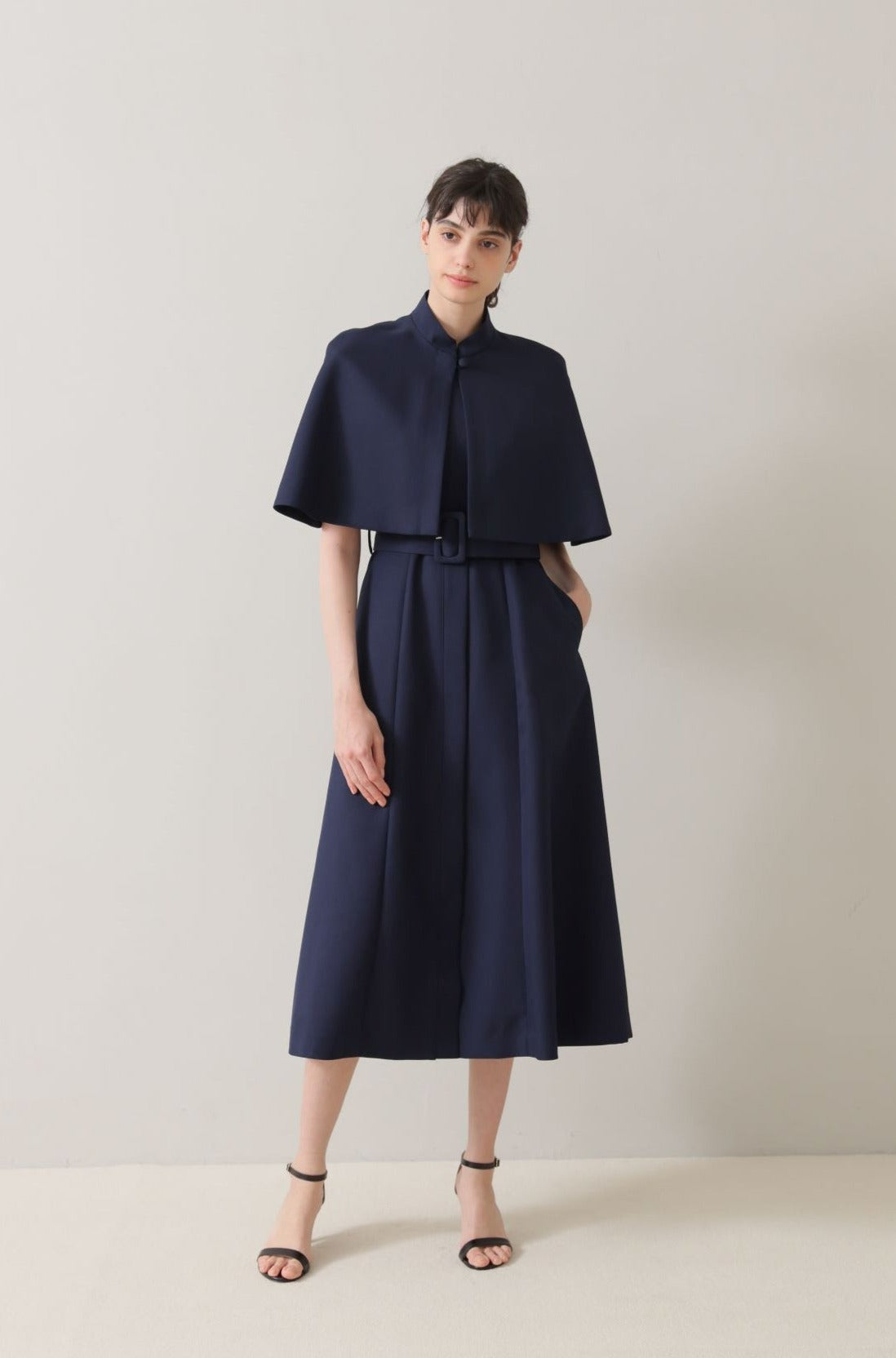 Palace cape dress (Navy) – Audire