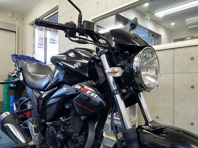 ジクサー150 丸目ヘッドライト(ウインカー装備)