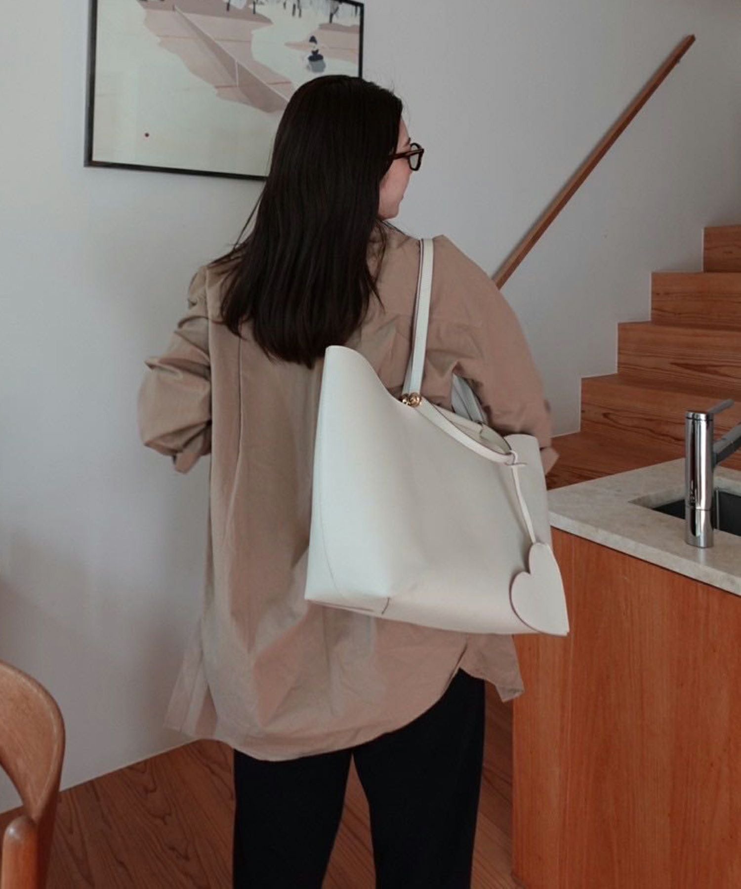 yuna様コラボアイテム】ハート型チャーム付き A4サイズ対応トート