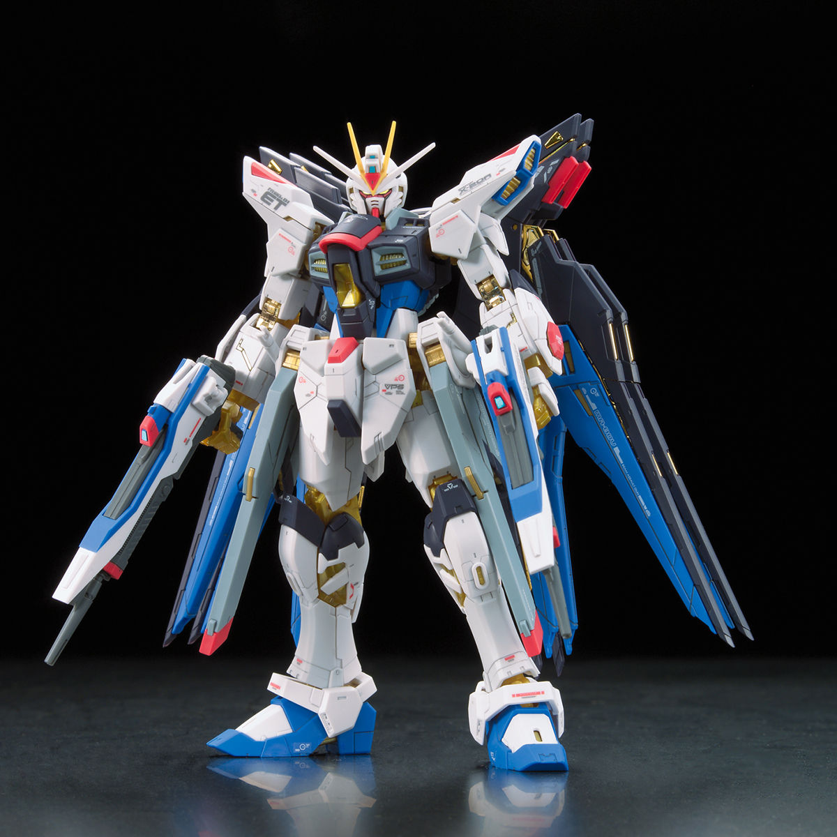 RG 1/144 ストライクフリーダムガンダム｜バンダイ ホビーサイト