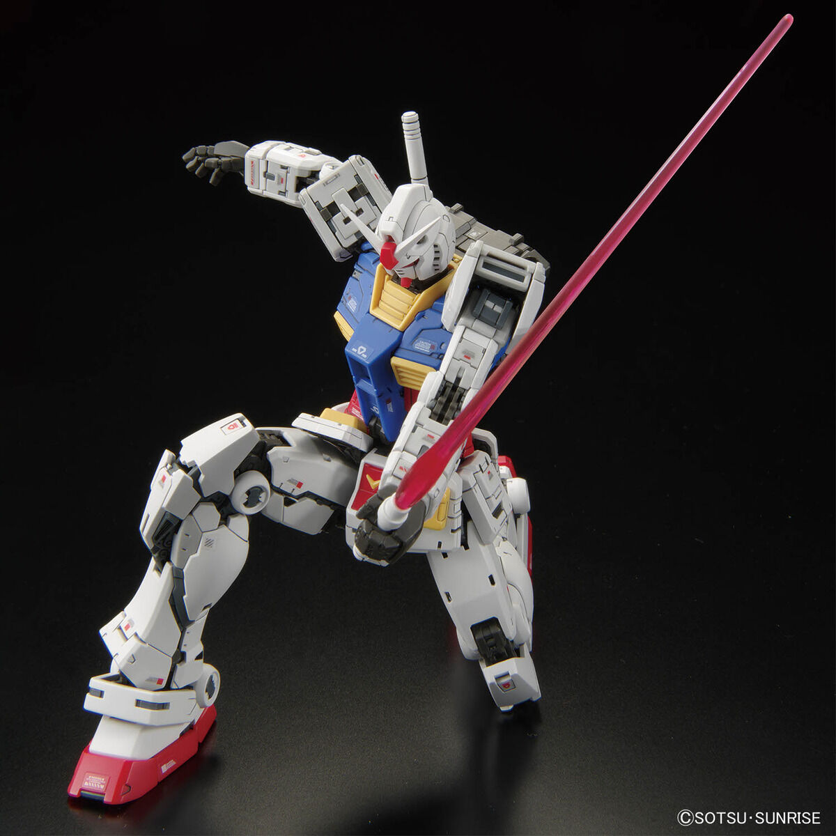 RG 1/144 RX-78-2 ガンダム Ver.2.0｜バンダイ ホビーサイト
