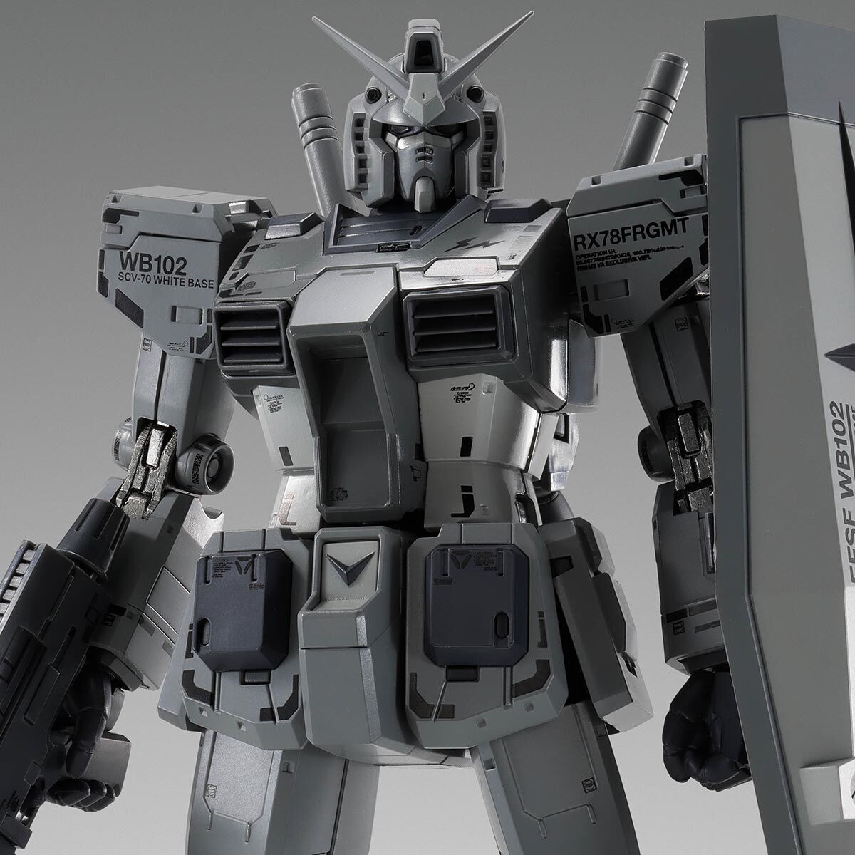 抽選販売】GUNDAM FIX FIGURATION METAL COMPOSITE RX78FRGMT GUNDAM