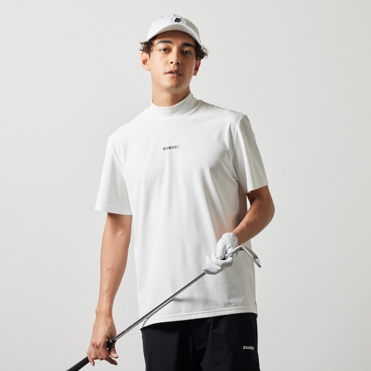 新品・タグ付き】BANDEL メンズ モックネック ホワイト シルバー総柄 M