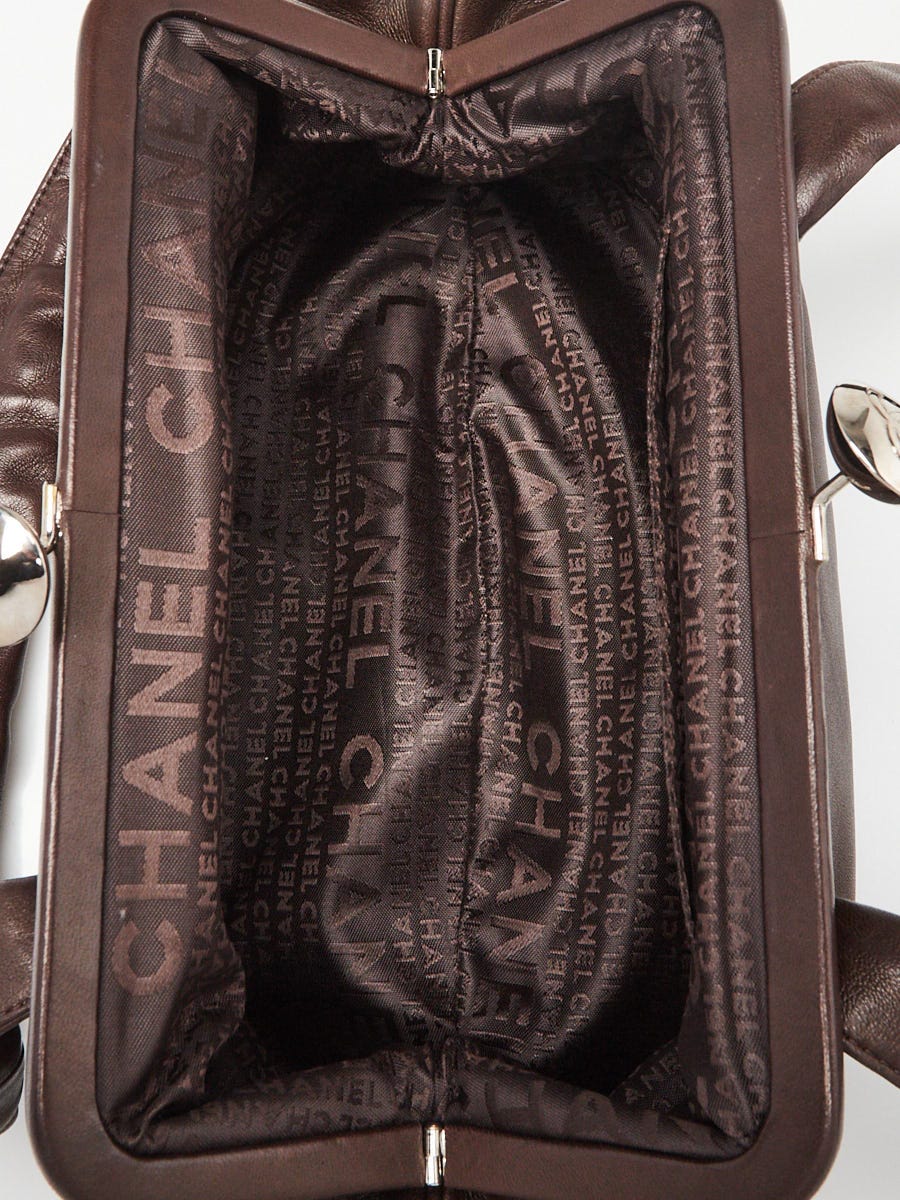 Chanel Brown Lambskin Leather CC Logo Kiss-Lock Shoulder Bag