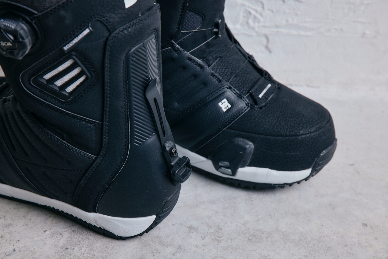 スケートボーダーのマインドが生み出すスノーボードブーツ「DC」が選ば