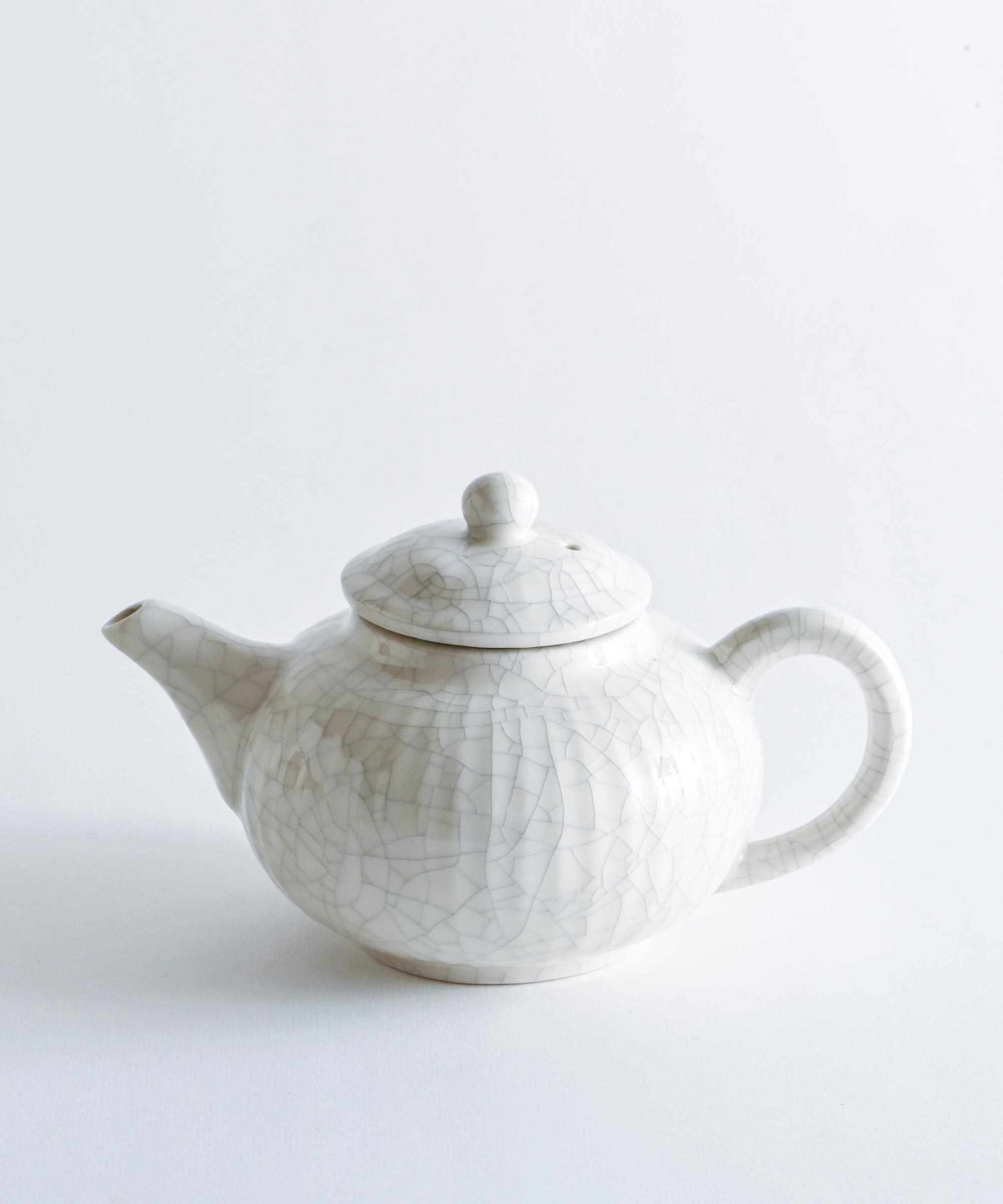 南景製陶園】ソギポット 墨貫入 – BASIC AND ACCENT ONLINE STORE