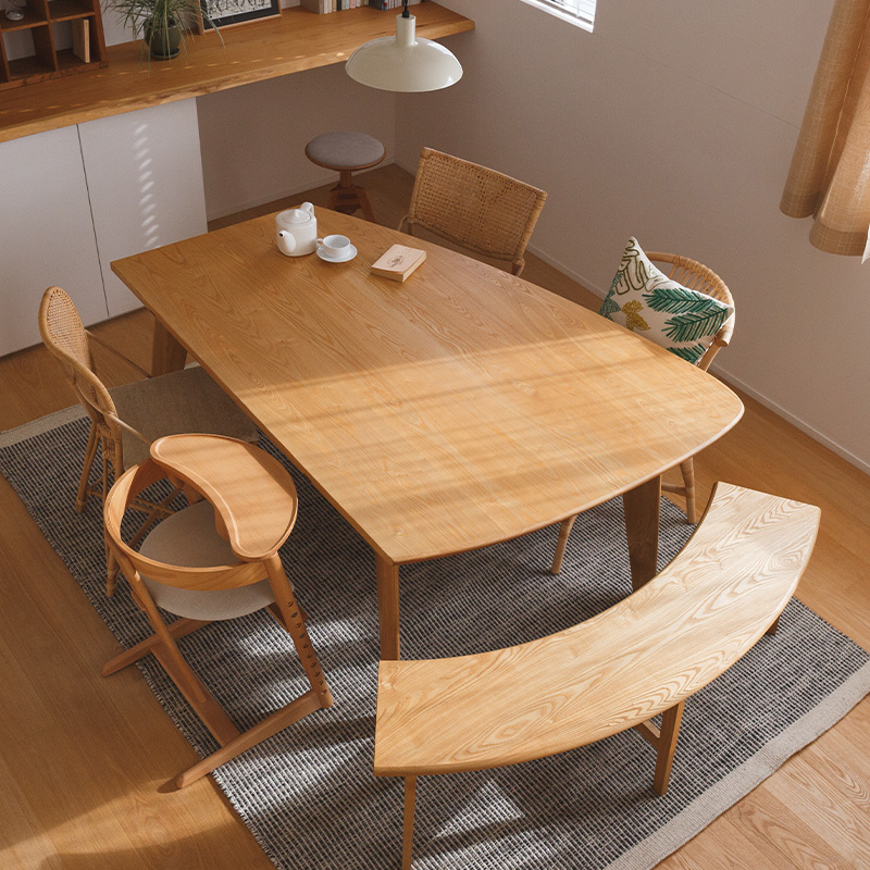 天然木の変形ダイニングテーブル ウォールナット/オーク/タモ | ボー