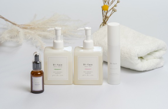 Bi-face化粧品はたったの3つのスキンケア｜ビフェイス株式会社