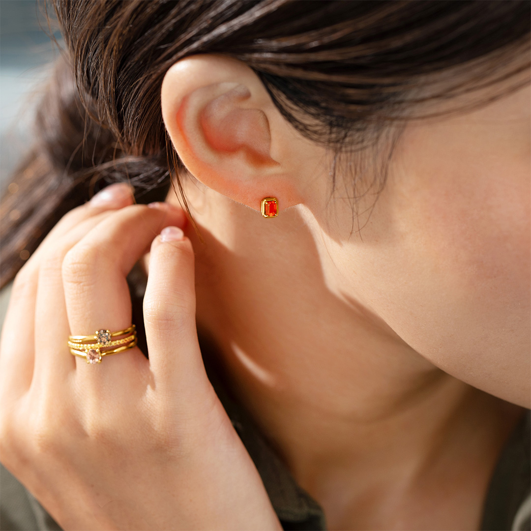 ビズー公式】ファイアーオパール K18/PTピアス(片耳)・セルマン | 希少