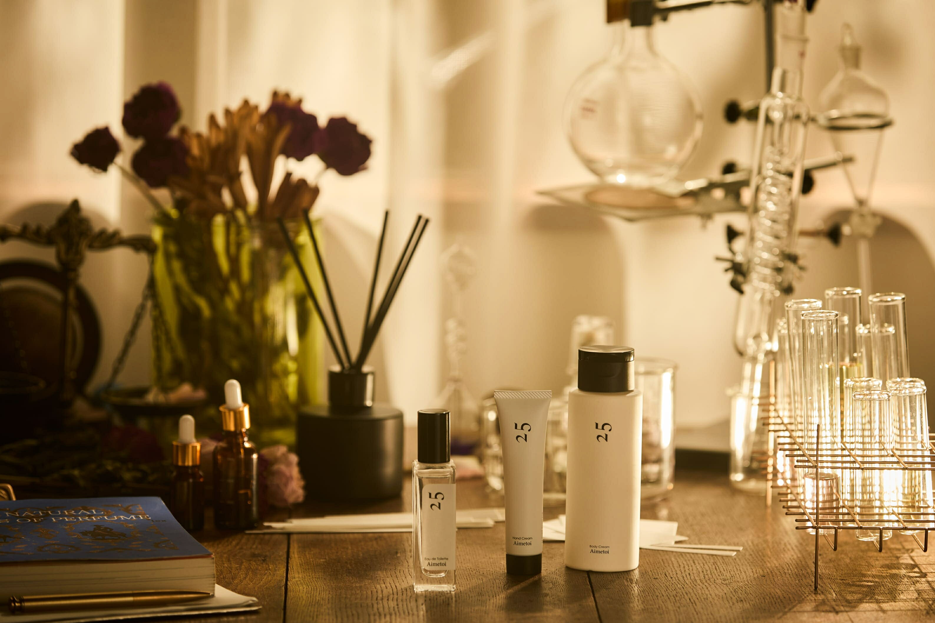 藤ヶ谷太輔プロデュース「Aimetoi」新作登場。香りを楽しむムービー