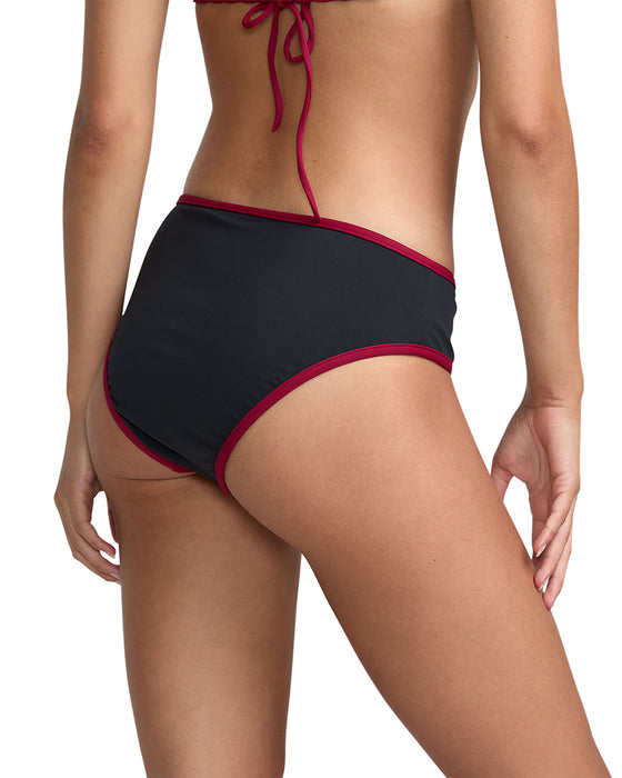 OUTLET】RVCA レディース 【ALEXIS REN】 BOUND SURF SHORT 水着