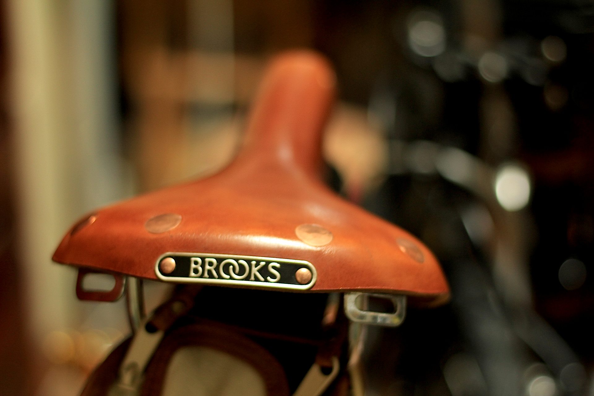 サドル】Brooks Swift Steelを導入してみた - 自転車パーツ、小物