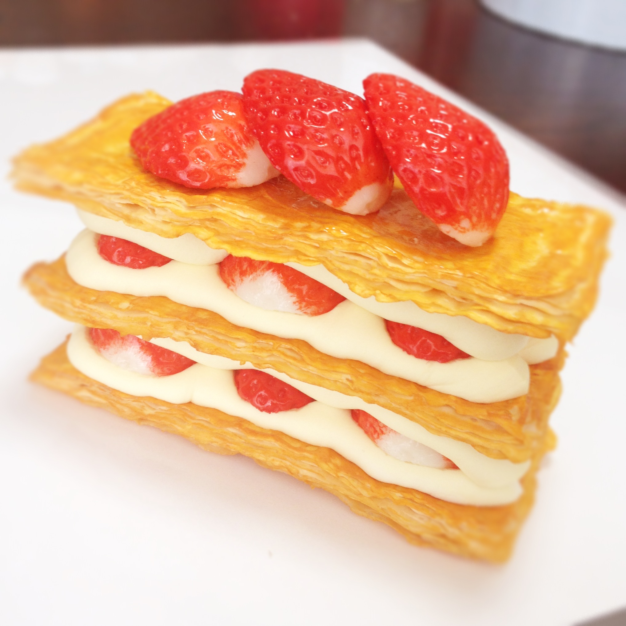 ひび様】フェイクスイーツ◇ハート型♡パリパリ♬苺のミルフィーユ