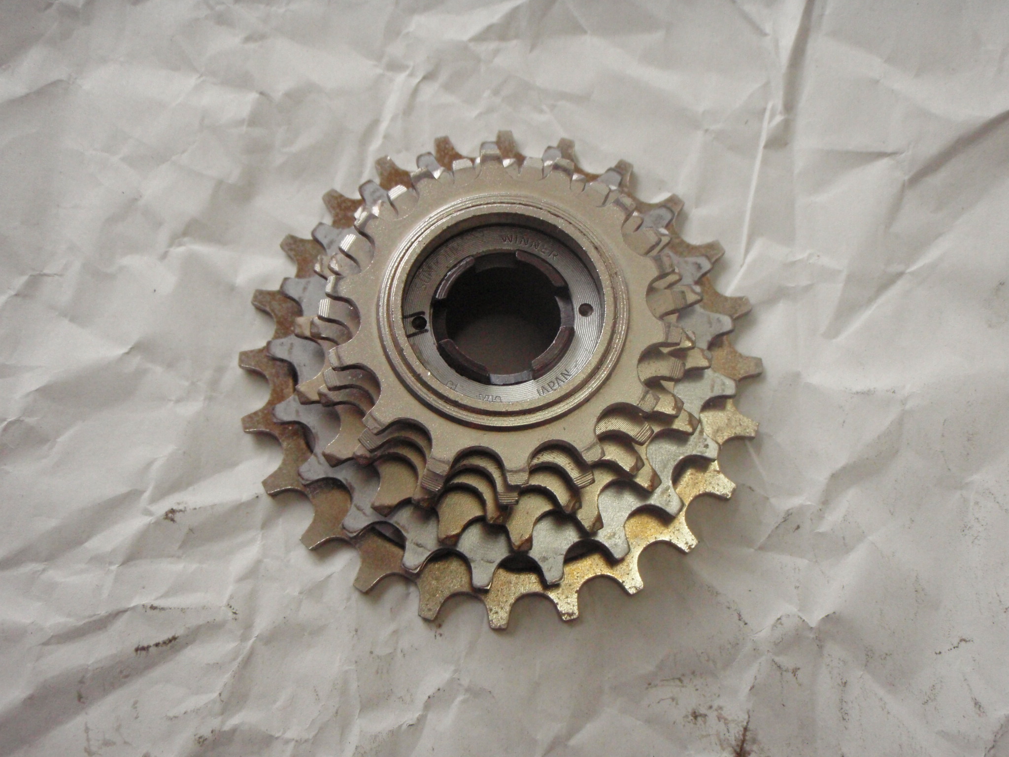 サンツアー（SUNTOUR）製ボスフリー - CYCLESHOP Zeku ブログ