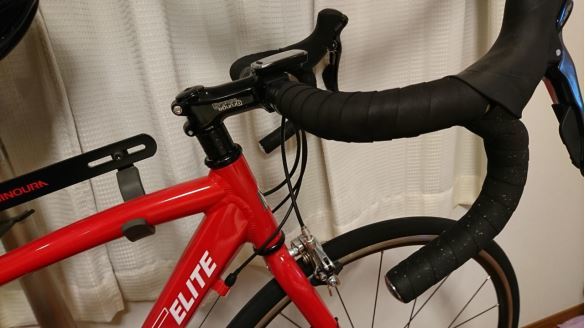 赤*が様 【中古】ART ELITE （A660）ロードバイク（ロックチェーン付