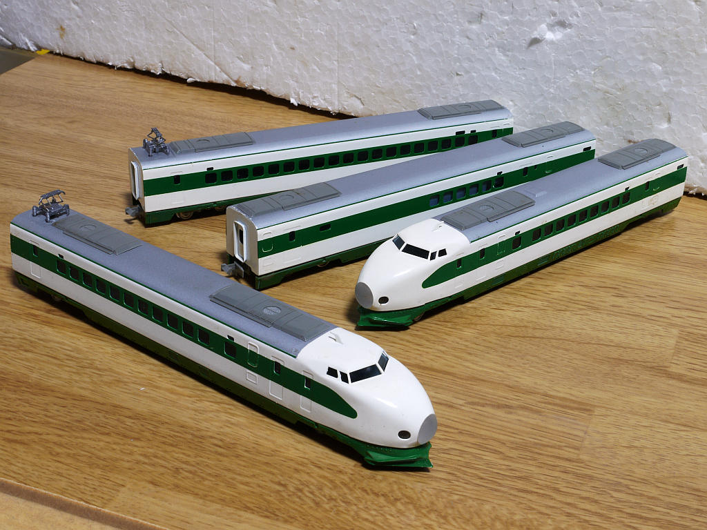 ハ*ミ様 エンドウ 東北新幹線200系 Nゲージ 6両セット Amazon | KATO N