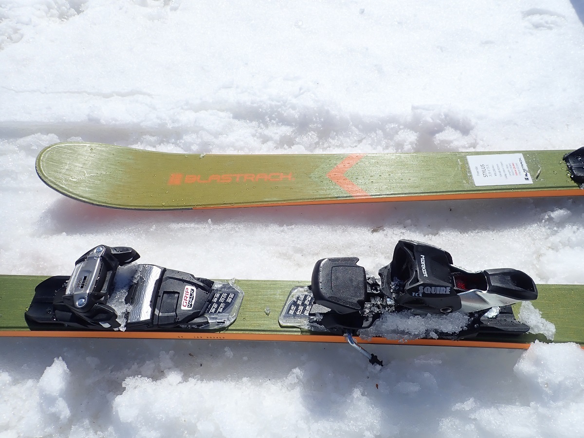 BLASTRACK STYLUS ブラストラック モーグル板 スタイラス。2022NEW