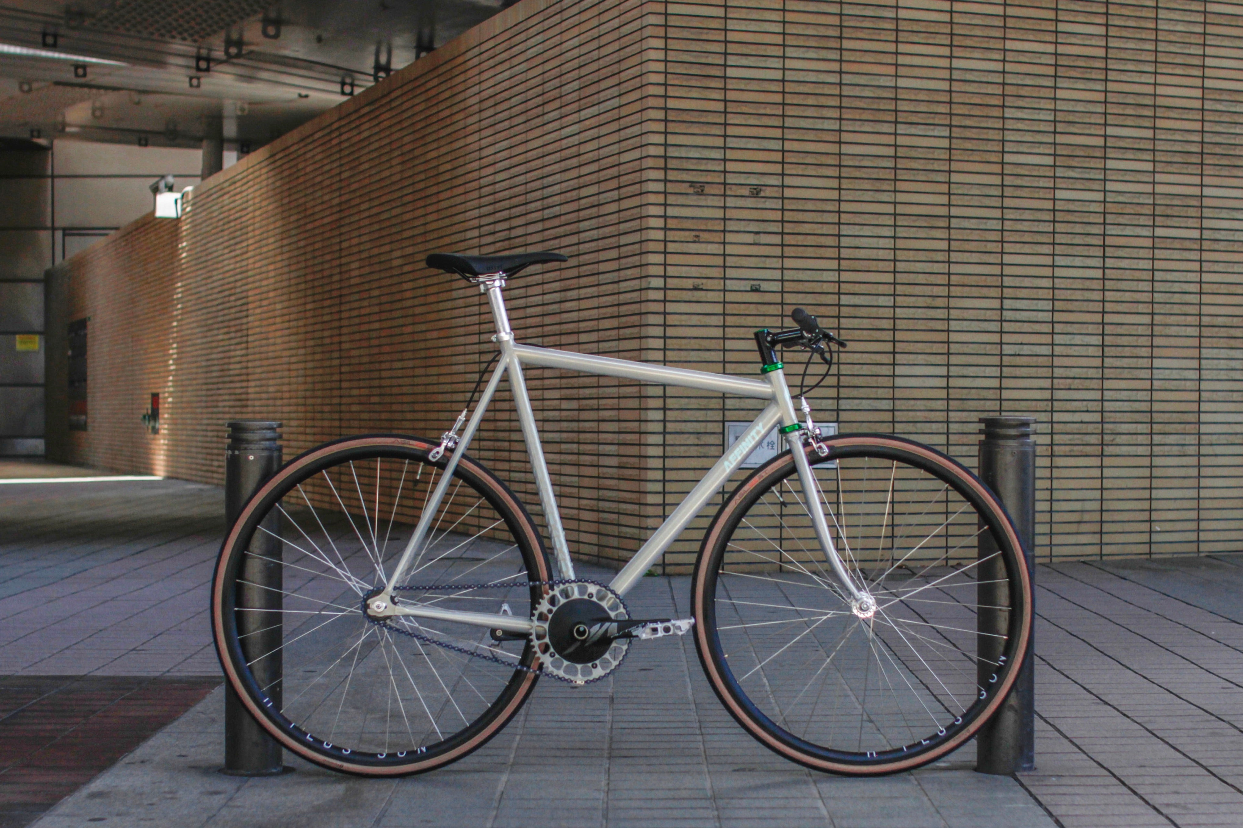 BIKE CHECK!! ~AFFINITY LOPRO~ | ブローチャーズ - BROTURES ONLINE
