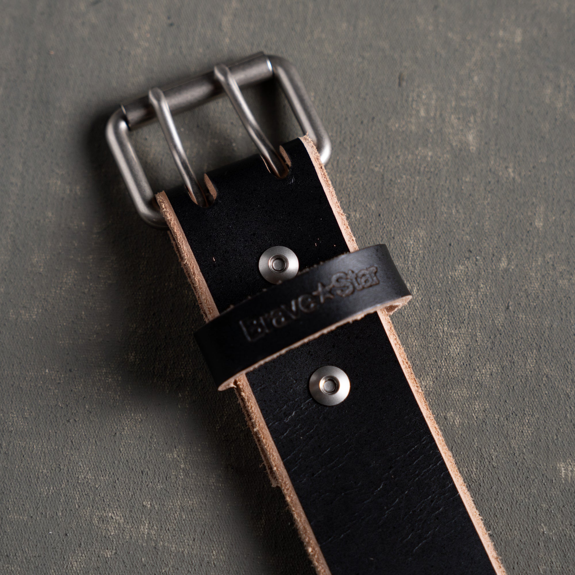 XW Leather Belt in Black Tea-Core (X-Wide 1.75