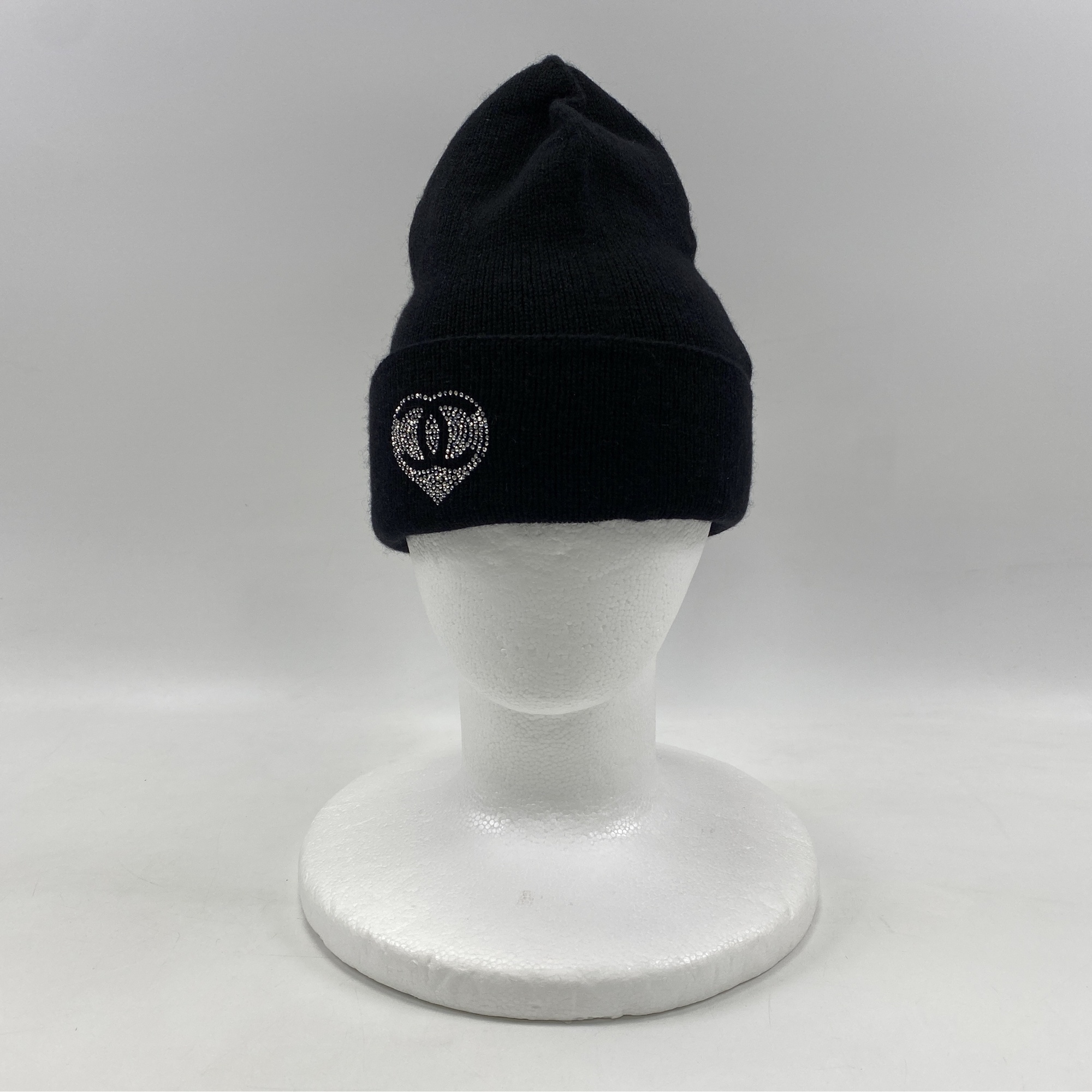 シャネル ココマーク ニット帽 スパンコール ハート 黒 カシミヤ 買取