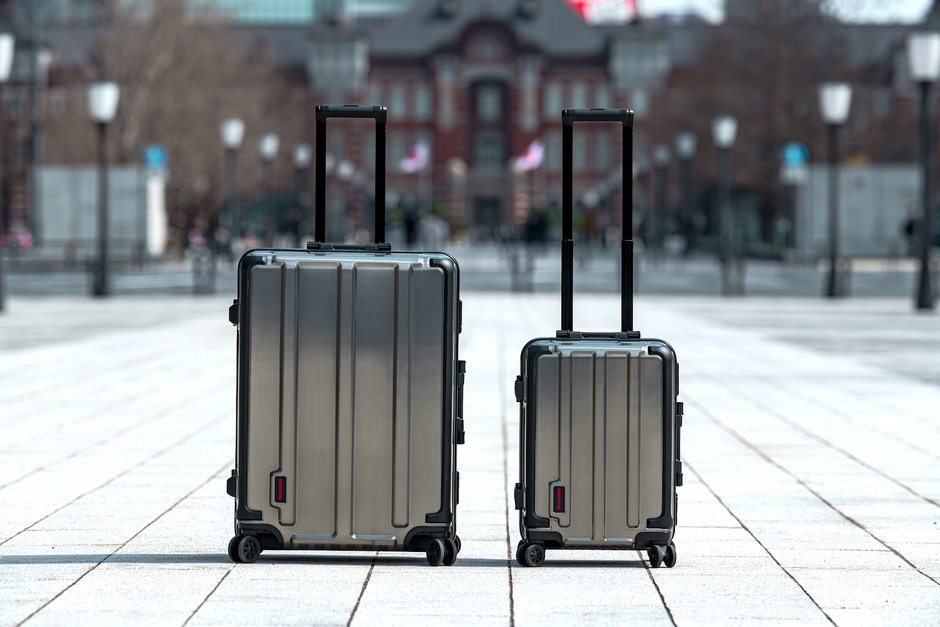 ビームス プラスとブリーフィングのコラボレーションアイテム「BEAMS