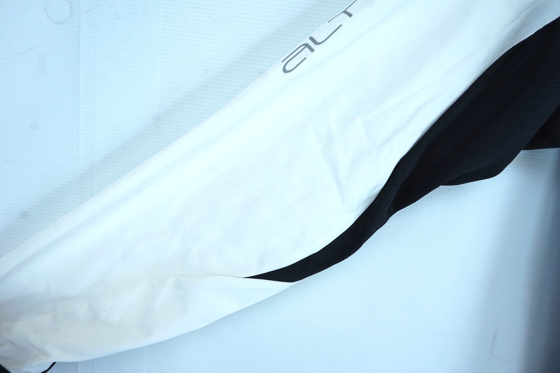 MAVIC 「マビック」 Mサイズ サイクルジャージ / 有明ガーデン店