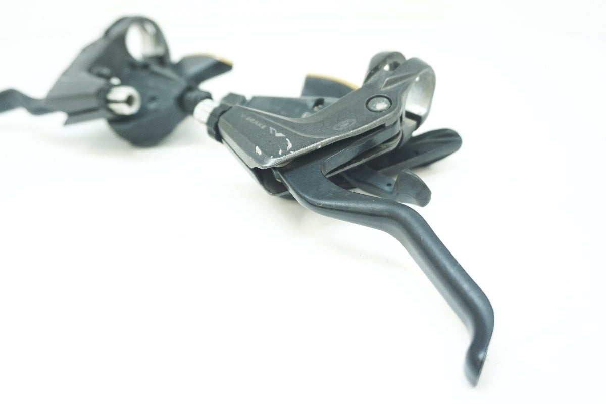 SHIMANO 「シマノ」 ALTUS ST-M370 シフト/ブレーキレバーセット