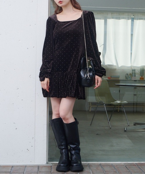 セール】【結婚式/オケージョン】ベロアスタッズミニワンピース